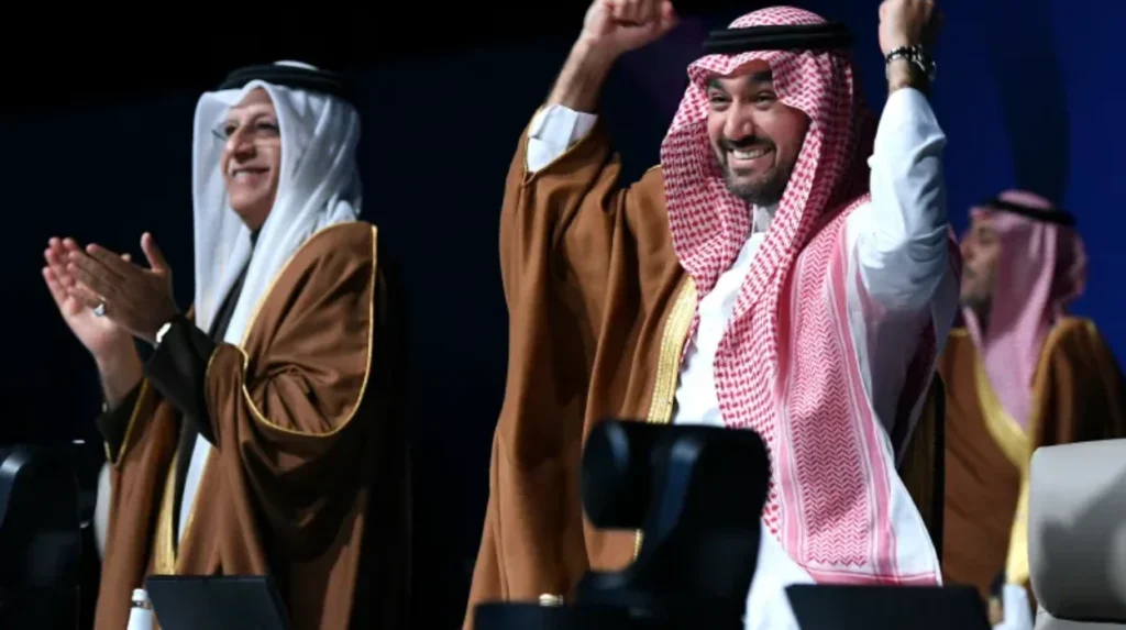 Arabia Saudita y Emiratos Bajo Control por Copa FIFA 2034