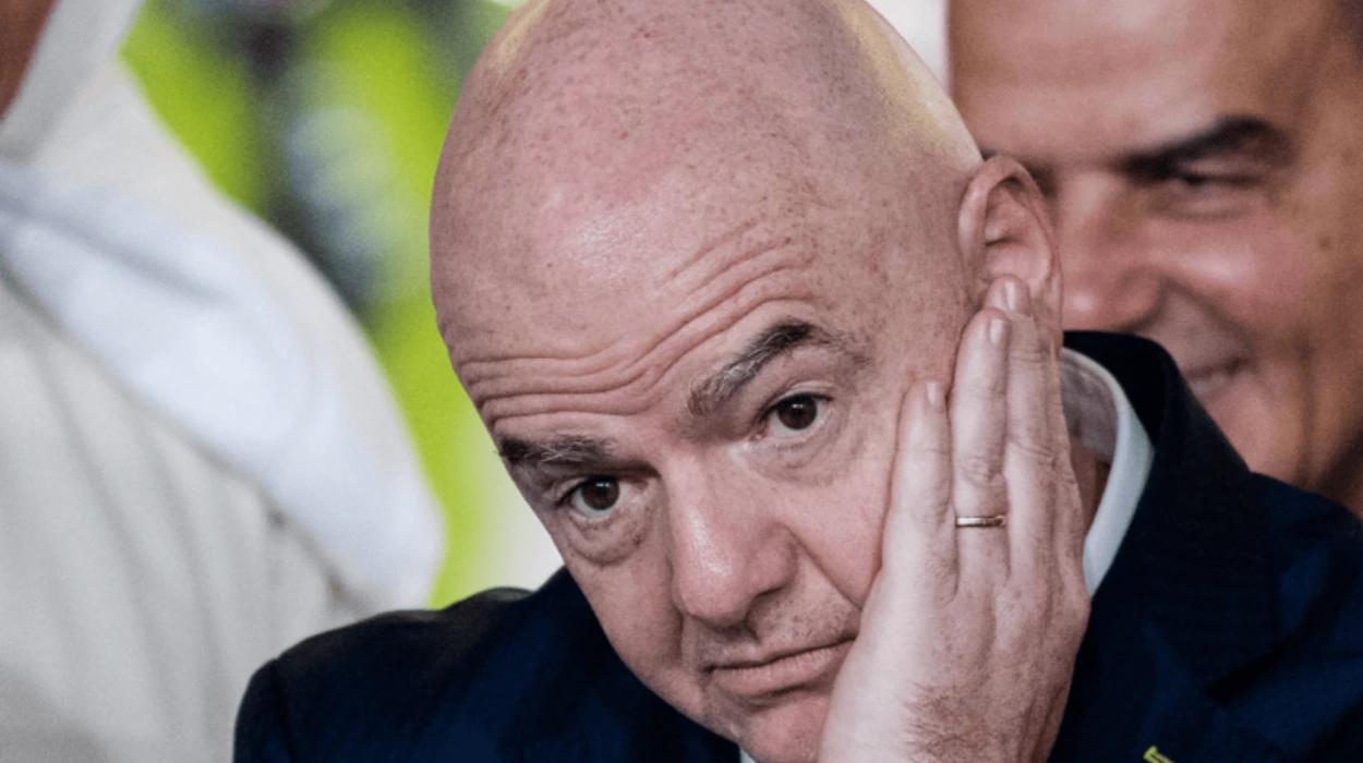 Salario de Infantino en FIFA se cuadruplica a 6M CHF bajo críticas