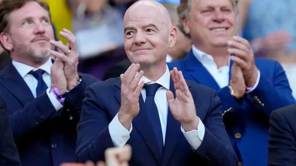 La crítica a Gianni Infantino plantea preguntas sobre la sostenibilidad de la FIFA