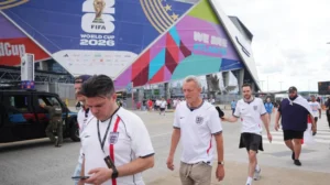 Los Lib Dems piden a la FA y a la UEFA salir de la FIFA