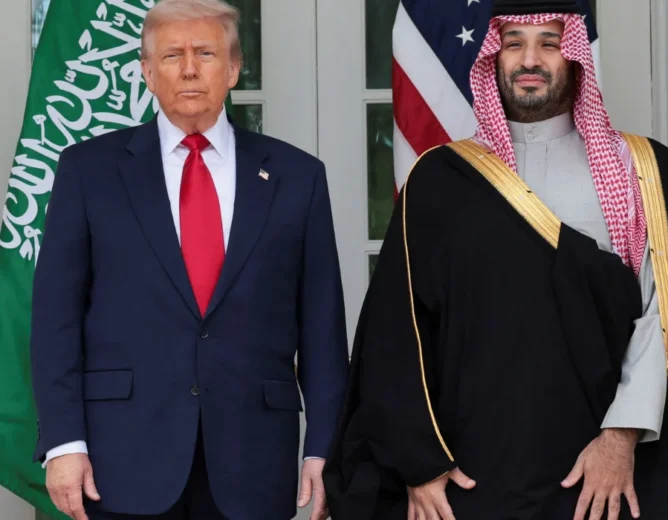 Saudi 2034 Host Faces Nuclear Deal Chaos Over Israel Ties
